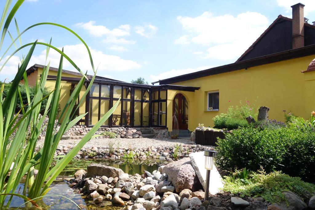 Ferienhaus "Am Gutspark" Alt Tucheband Εξωτερικό φωτογραφία